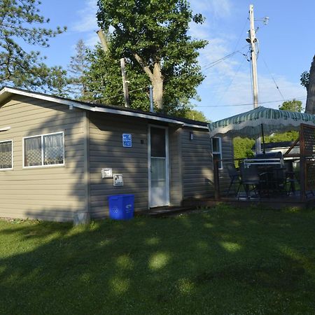 Trent River Cottages Hastings Exteriör bild