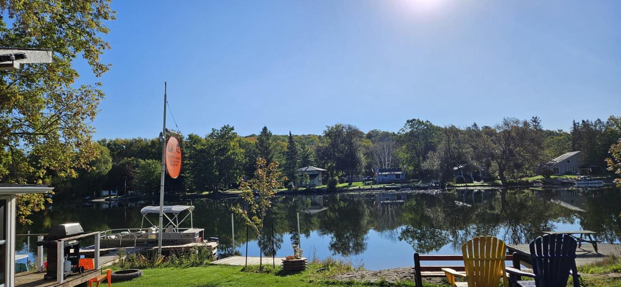 Trent River Cottages Hastings Exteriör bild